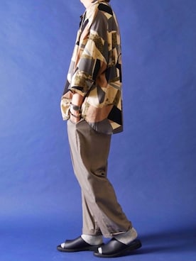 「CASPER JOHN（キャスパージョン）のVarious Dolman Shirts/バリアスドルマンシャツ（シャツ/ブラウス、ブラック系）」を使った、みぎたさん（メンズ・178cm）の春コーディネート