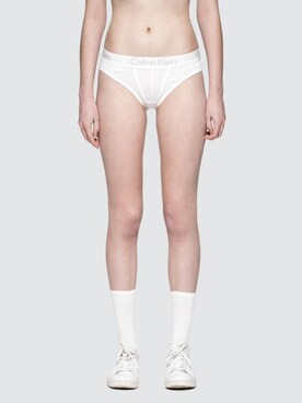 「Calvin Klein（カルバン・クライン）のアイテム（その他アンダーウェア/インナー、ホワイト系）」を使った、SSSHIPT |JP 🇯🇵さん（165cm）の秋コーディネート
