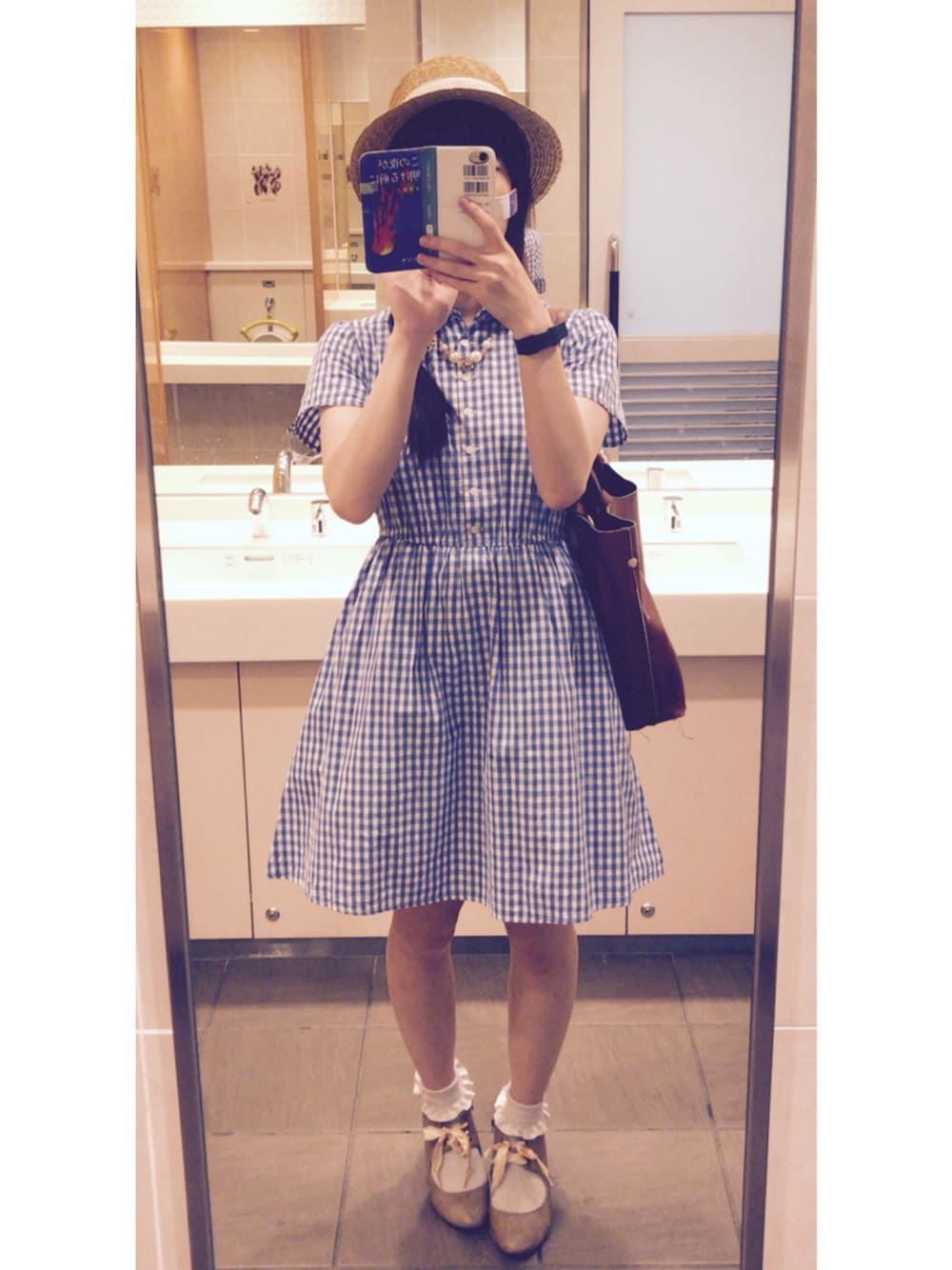 「earth music&ecologyのアイテム（ワンピース、ブルー系）」を使った、文乃さん（レディース・160cm）の夏コーディネートの1枚目の写真