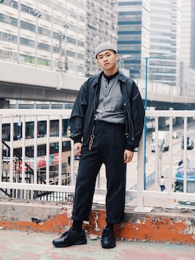 「BALLY（バリー）のアイテム（ジャケット/アウター）」を使った、Yeenok Ngさん（メンズ・172cm）の冬コーディネート
