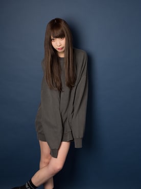 「UNIF」｜「アイテム（スウェット）」を使った、AIVERさん（レディース・162cm）の夏コーディネート