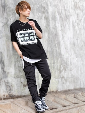 「CASPER JOHN AIVER（キャスパージョンアイバー）のアイテム」を使った、AIVERさん（メンズ・171cm）の夏コーディネート