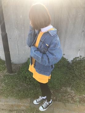「スエット」｜「アイテム（デニムジャケット）」を使った、ブリトーさん（レディース・153cm）の春コーディネート