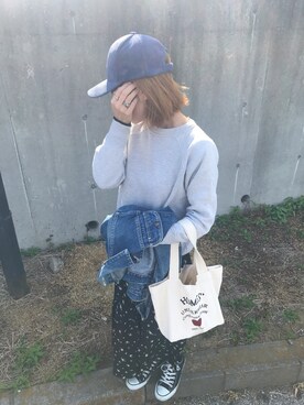 「スエット」｜「アイテム（デニムジャケット）」を使った、ブリトーさん（レディース・153cm）の春コーディネート
