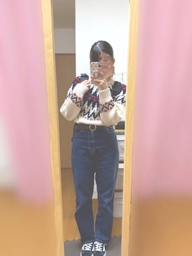 「アプレジュール」｜「アイテム（デニムパンツ）」を使った、ま る る ◡̈さん（レディース・159cm）の冬コーディネート