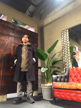 「ディーゼル」｜「アイテム（チェスターコート）」を使った、shimodaさん（メンズ・167cm）の冬コーディネート