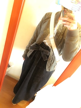 「B.L.U.E（ビーエルユーイー）のアイテム（ジャケット/アウター）」を使った、ゆみねむさん（レディース・160cm）の春コーディネート