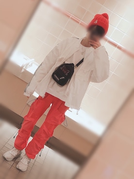 「FR2（エフアールツー）のアイテム（ニットキャップ/ビーニー）」を使った、傘さん（メンズ・174cm）の冬コーディネート