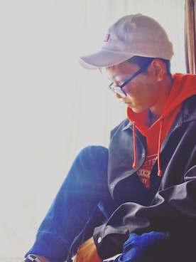 「MARVEL（マーベル）のアイテム（帽子）」を使った、タカシさん（メンズ・175cm）の秋コーディネート