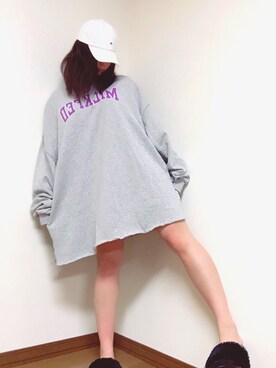 「MILKFED.（ミルクフェド）のSUPER BIG TOP2（スウェット、グレー系）」を使った、🍑さん（レディース・163cm）の春コーディネート