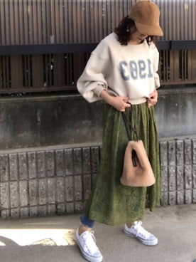 「ARROW（アロー）のアイテム（スウェット）」を使った、hitoponさん（レディース・160cm）の秋コーディネート