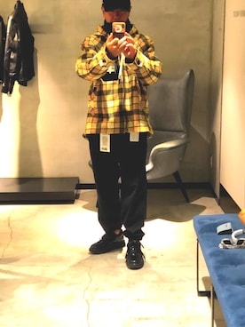 「DIESEL（ディーゼル）のアイテム（その他アウター）」を使った、キョウさん（メンズ・175cm）の冬コーディネート