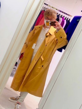 「SYU.HOMME/FEMM（シュウ）のアイテム（トレンチコート）」を使った、キョウさん（メンズ・175cm）の春コーディネート