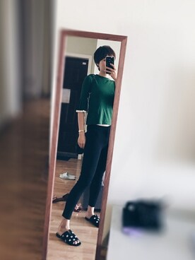 「CHARLES & KEITH（チャールズ & キース）のアイテム（アクセサリー）」を使った、Ceciさん（レディース・173cm）の夏コーディネート