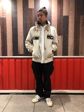 「アイテム（ミリタリージャケット、グレー系）」を使った、HONDAさん（メンズ・171cm）の冬コーディネート