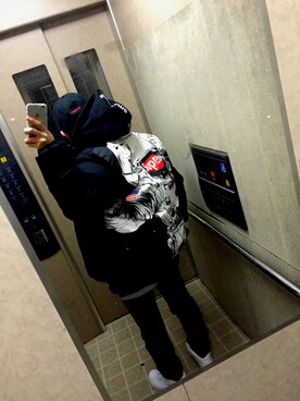 「airforce1」｜「アイテム（ダウンジャケット/コート）」を使った、TAKUさん（メンズ・163cm）の冬コーディネート