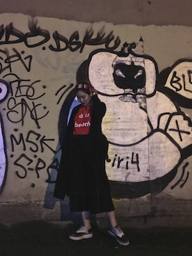 Khueysin Leyさんのコーディネート