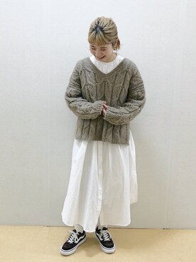 ワンピースを使った カーキニット の人気ファッションコーディネート Wear