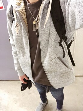 「CONVERSE（コンバース）のアイテム（パーカー）」を使った、𓆉𝑅𝑌𝑈𝐻𝑂𓆉さん（メンズ・180cm）の冬コーディネート