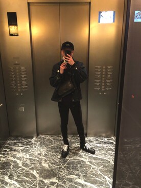 「UNIQLO（ユニクロ）のWOMEN ウルトラストレッチジーンズ（デニムパンツ）」を使った、𓆉𝑅𝑌𝑈𝐻𝑂𓆉さん（メンズ・180cm）の春コーディネート