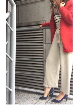 「R&E（アールアンドイー）のアイテム（パンプス）」を使った、R&E_REZOY本部staffさん（レディース・162cm）の春コーディネート