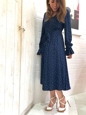 「R&E（アールアンドイー）のアイテム（パンプス）」を使った、R&E_REZOY本部staffさん（レディース・156cm）の春コーディネート