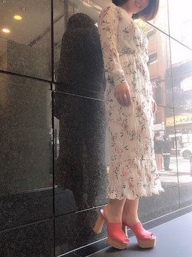 「R&E（アールアンドイー）のアイテム（サンダル）」を使った、R&E_REZOY本部staffさん（レディース・155cm）の春コーディネート