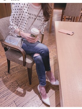 「R&E（アールアンドイー）のアイテム」を使った、R&E_REZOY本部staffさん（レディース・162cm）の春コーディネート