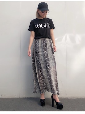 「R&E（アールアンドイー）のアイテム（パンプス）」を使った、R&E_REZOY本部staffさん（レディース・162cm）の秋コーディネート