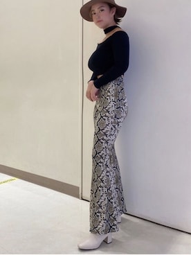 「REZOY（リゾイ）のアイテム（ブーツ）」を使った、R&E_REZOY本部staffさん（レディース・162cm）の秋コーディネート