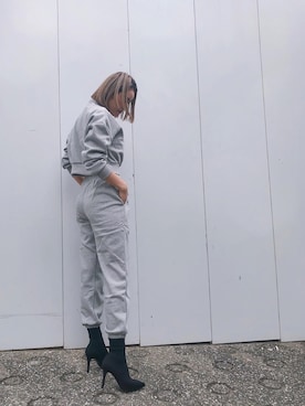 「R&E渋谷109スタッフコーデ」｜「アイテム（ブーツ）」を使った、R&E_REZOY本部staffさん（レディース・164cm）の秋コーディネート