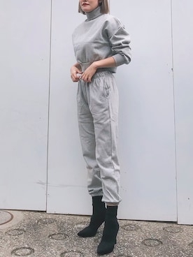 「R&E渋谷109スタッフコーデ」｜「アイテム（ブーツ）」を使った、R&E_REZOY本部staffさん（レディース・164cm）の秋コーディネート
