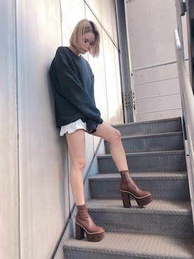 「R&E渋谷109スタッフコーデ」｜「アイテム（ブーツ）」を使った、R&E_REZOY本部staffさん（レディース・164cm）の秋コーディネート