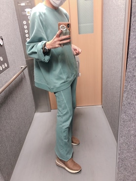 「REZOY（リゾイ）のアイテム（ブーツ）」を使った、R&E_REZOY本部staffさん（レディース・162cm）の秋コーディネート