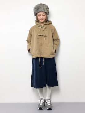 「白タイツ」｜「アイテム（ブルゾン）」を使った、ずちに。さん（レディース・160cm）の冬コーディネート
