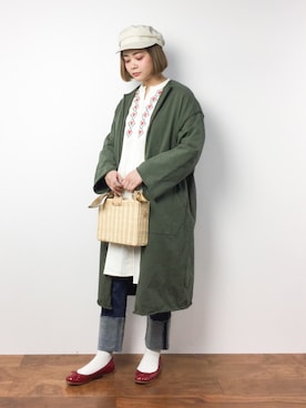 「刺繍」｜「アイテム（ダウンジャケット/コート）」を使った、ずちに。さん（レディース・160cm）の冬コーディネート