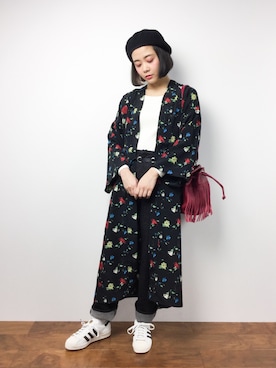 「BASE（ベース）のアイテム」を使った、ずちに。さん（レディース・160cm）の冬コーディネート