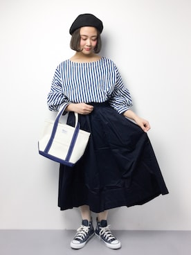 「ひざ丈スカート」｜「アイテム（ハンチング/ベレー帽）」を使った、ずちに。さん（レディース・160cm）の春コーディネート