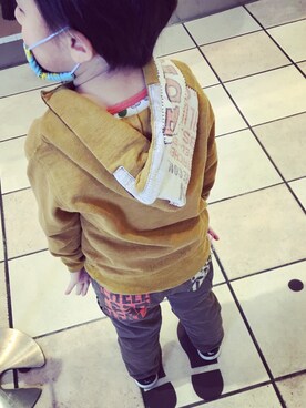 「e.a.B（エーアーベー）のアイテム」を使った、aruさん（キッズ・100cm）の冬コーディネート