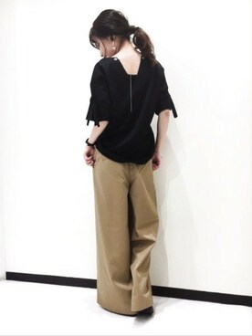 「JEANASIS（ジーナシス）のアイテム（チノパンツ）」を使った、JEANASIS　長崎店STAFFさん（レディース・156cm）の春コーディネート