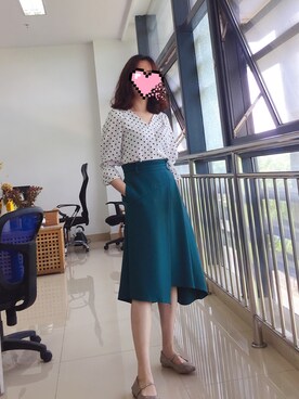 「BLISS POINT（ブリスポイント）のアイテム（スカート）」を使った、禾绿蒂さん（レディース・168cm）の春コーディネート