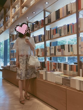 「Language（ランゲージ）のアイテム」を使った、禾绿蒂さん（レディース・168cm）の夏コーディネート