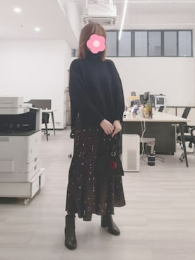 「ISABEL MARANT（イザベルマラン）のアイテム（トップス）」を使った、禾绿蒂さん（レディース・168cm）の秋コーディネート