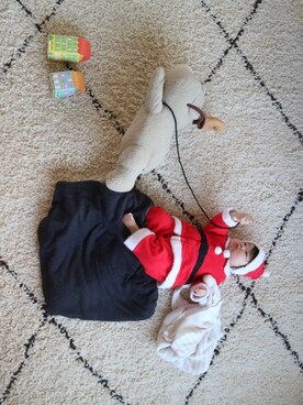 「アイテム（ロンパース、レッド系）」を使った、ののかさん（キッズ・50cm）の冬コーディネート