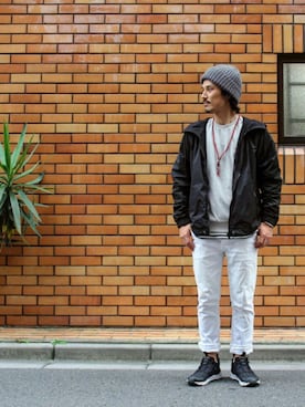 「DIESEL（ディーゼル）のアイテム（バングル/リストバンド）」を使った、Decoさん（メンズ・170cm）の秋コーディネート