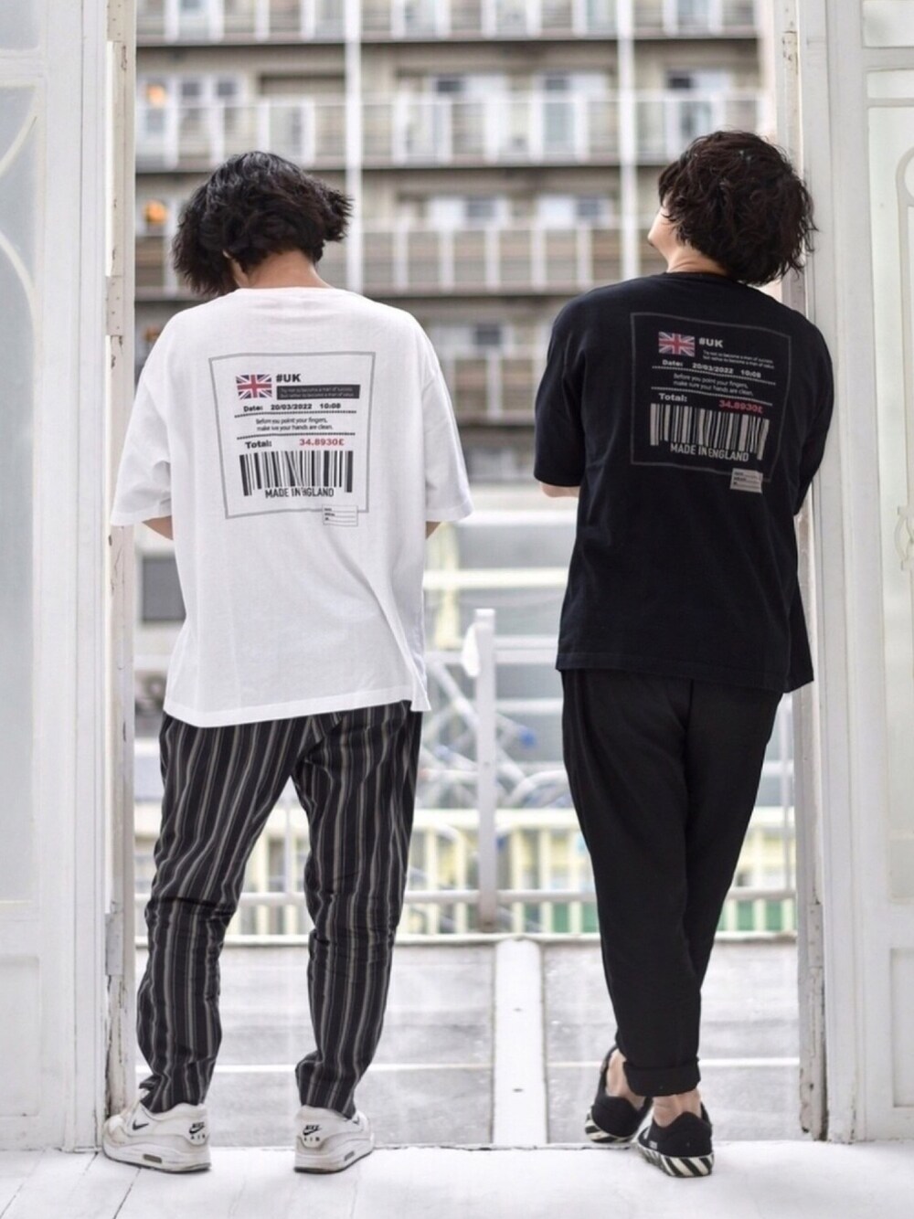 ブラック系のTシャツ/カットソー、ホワイト系のTシャツ/カットソー、その他の福袋/福箱を着用したメンズの夏コーディネートの1枚目の写真