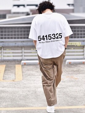 Decoさんの「WEARISTA Deco × INTER FACTORY　ロゴプリントビッグTシャツ」を使ったコーディネート
