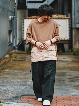 「Acne Studios（アクネストゥディオズ）のアイテム（パンツ）」を使った、Decoさん（メンズ・170cm）の秋コーディネート