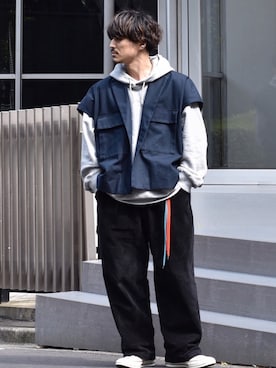「glamb（グラム）のアイテム」を使った、Decoさん（メンズ・170cm）の春コーディネート
