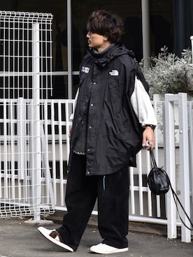 「FENDI（フェンディ）のアイテム」を使った、Decoさん（メンズ・170cm）の冬コーディネート